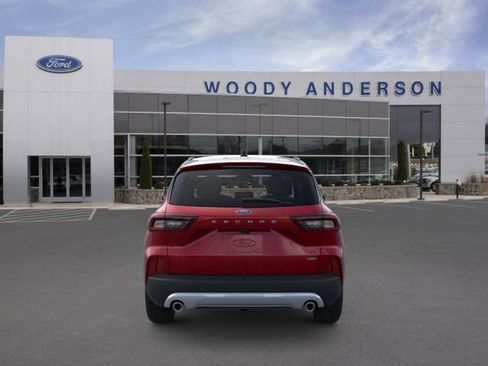New 2026 Ford Escape SE FWD image 5