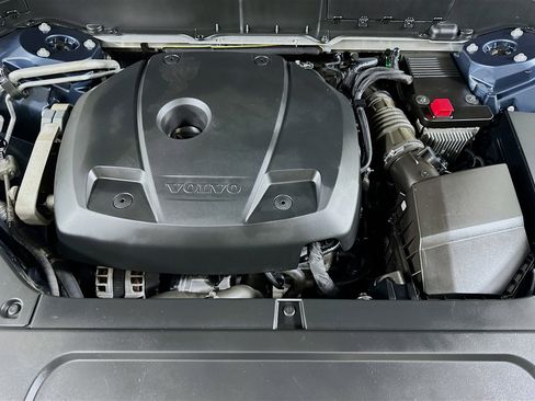 Used 2018 Volvo XC90 T6 Momentum image 33