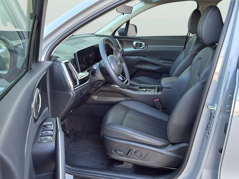 New 2025 Kia Sorento S AWD/4WD image 10