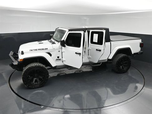 Used 2020 Jeep Gladiator Sport w/ Quick Order Package 24S AWD/4WD image 36