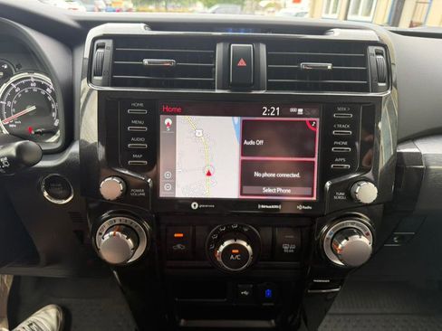 Used 2023 Toyota 4Runner TRD Off-Road Premium w/ Off Road Premium Plus Package image 20