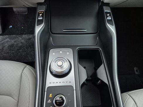 New 2026 Kia Sorento EX image 9