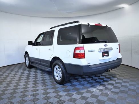 Used 2014 Ford Expedition XL AWD/4WD image 4
