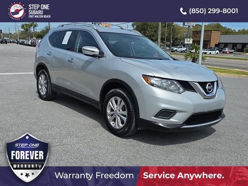 Used 2016 Nissan Rogue SV image 10