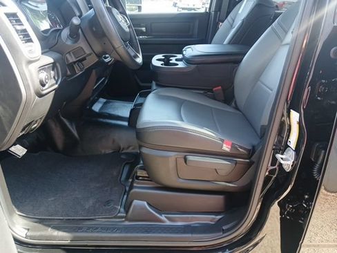 New 2026 RAM 2500 Tradesman AWD/4WD image 32