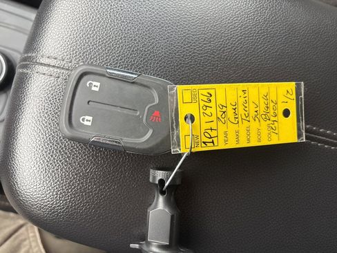 Used 2019 GMC Terrain SLE image 12