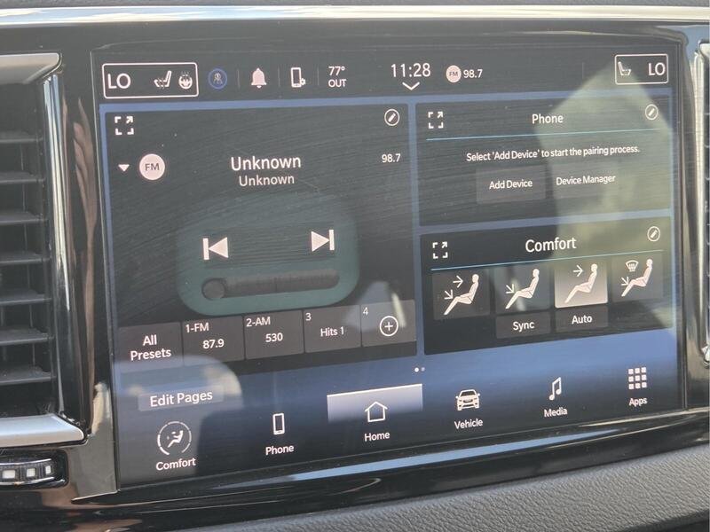 Certified 2023 Chrysler Pacifica Touring-L FWD image 29