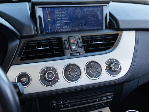 Used 2016 BMW Z4 sDrive28i image 33