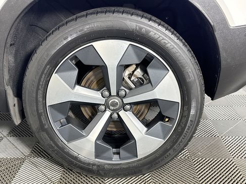 Used 2023 Volvo XC40 B4 Plus w/ Driver Assist Package FWD image 36