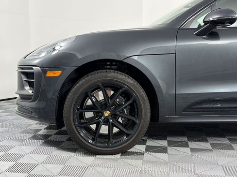 Certified 2025 Porsche Macan GTS AWD/4WD image 12