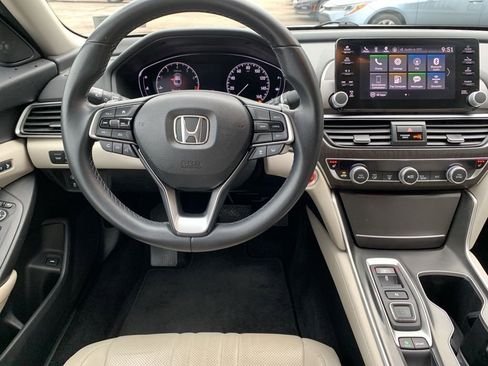 Used 2018 Honda Accord EX-L image 16
