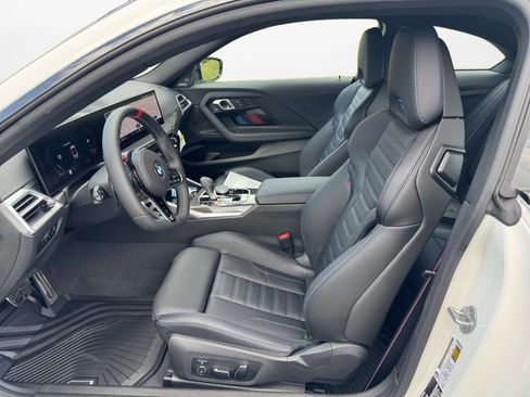 New 2026 BMW M2 w/ Lighting Package RWD image 9