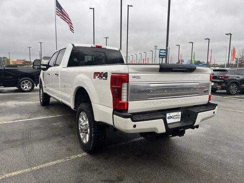 Used 2017 Ford F350 Platinum w/ Platinum Ultimate Package image 6