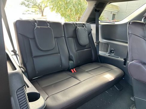 New 2026 Ford Explorer Platinum w/ LUX Leather Package AWD/4WD image 55