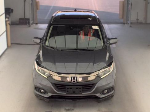 Used 2022 Honda HR-V EX image 2