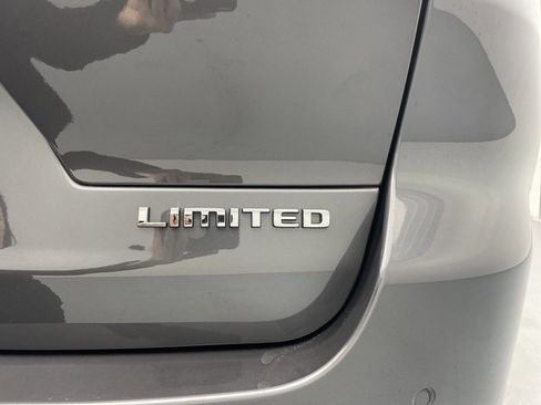 Used 2021 Jeep Grand Cherokee L Limited w/ Trailer Tow Group (B) image 64