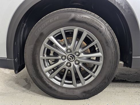 Used 2020 MAZDA CX-5 Touring image 9