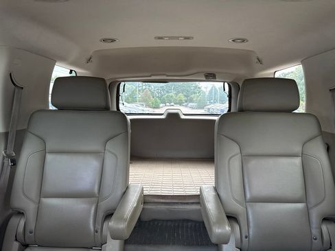 Used 2015 Chevrolet Tahoe LTZ AWD/4WD image 13
