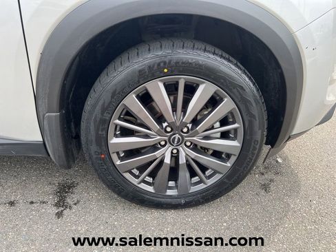 Certified 2023 Nissan Pathfinder SL w/ SL Premium Package AWD/4WD image 29