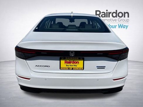 Used 2024 Honda Accord Touring image 6