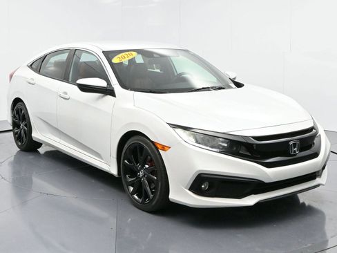 Used 2020 Honda Civic Sport image 2