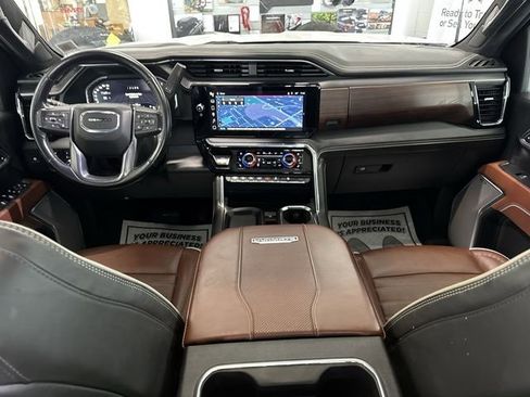 Certified 2024 GMC Sierra 2500 Denali Ultimate image 21