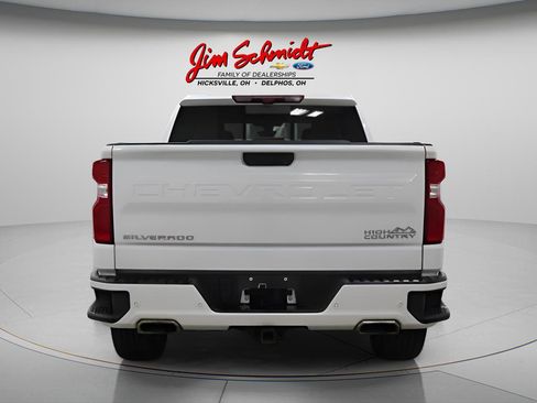 Used 2021 Chevrolet Silverado 1500 High Country w/ Technology Package image 5