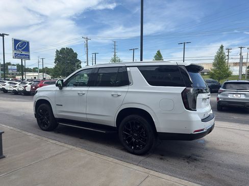Used 2025 Chevrolet Tahoe LT AWD/4WD image 5