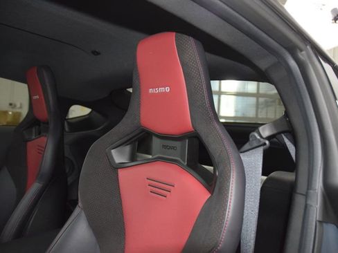Used 2024 Nissan Z NISMO w/ Floor Mat Package RWD image 41