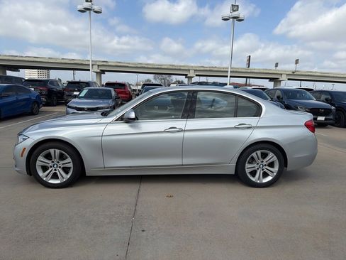 Used 2017 BMW 330i Sedan image 3