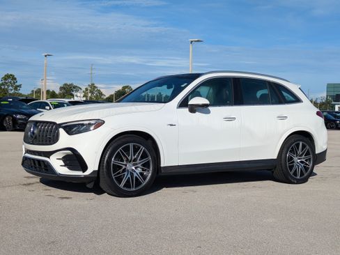 Used 2024 Mercedes-Benz GLC 43 AMG 4MATIC image 8