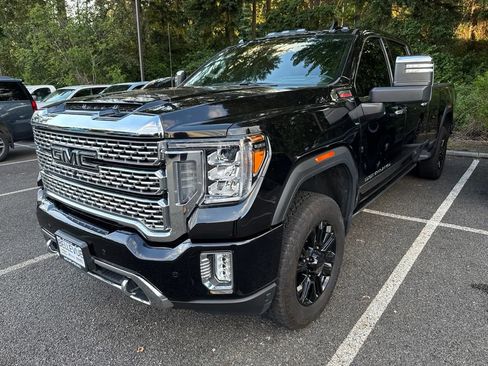 Used 2022 GMC Sierra 3500 Denali w/ Denali Black Diamond Edition AWD/4WD image 1