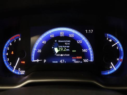 Used 2020 Toyota Corolla XLE image 22