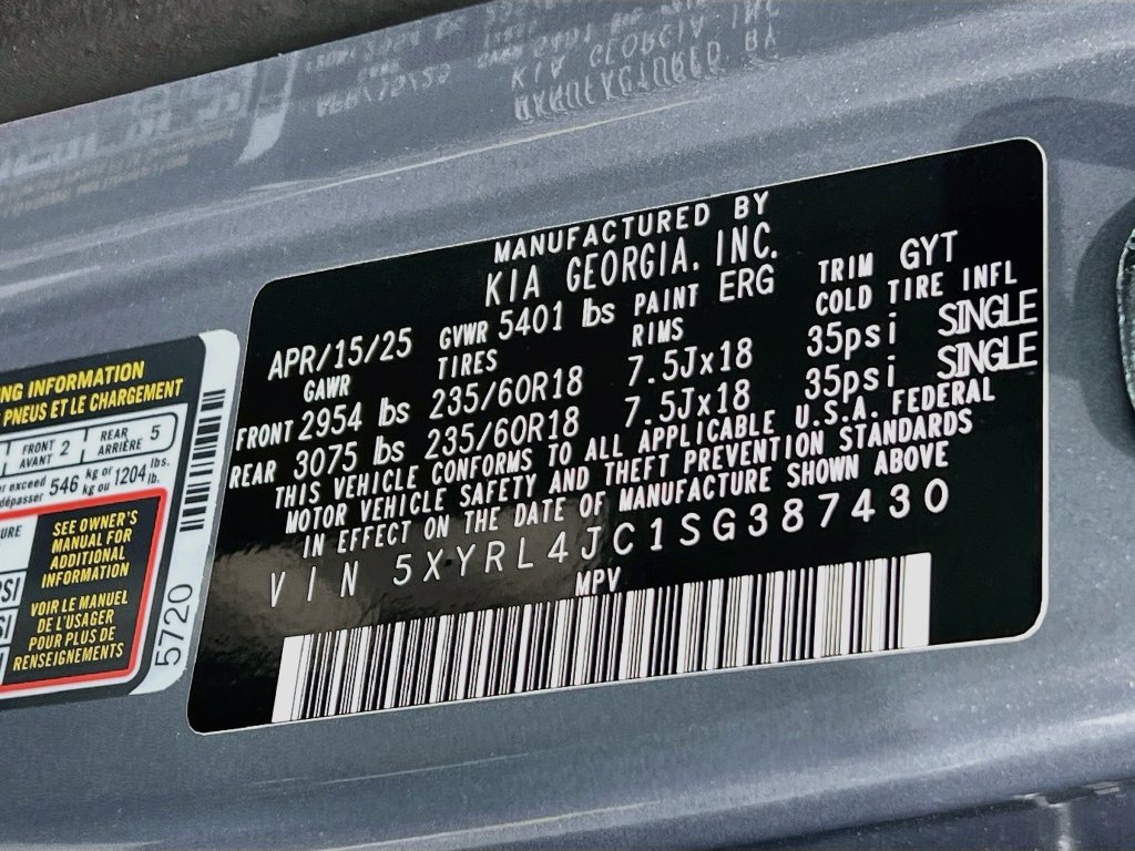 Used 2025 Kia Sorento S FWD image 29