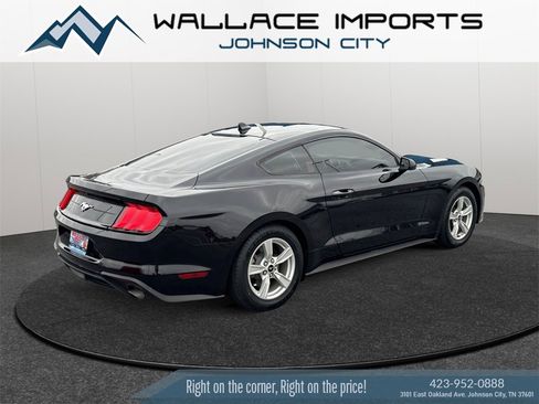Used 2020 Ford Mustang Coupe image 5