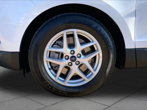 Used 2022 Ford Edge SEL AWD/4WD image 11