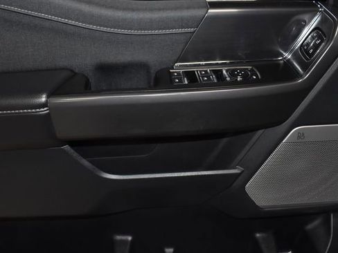 Used 2025 Ford F150 Lariat image 31