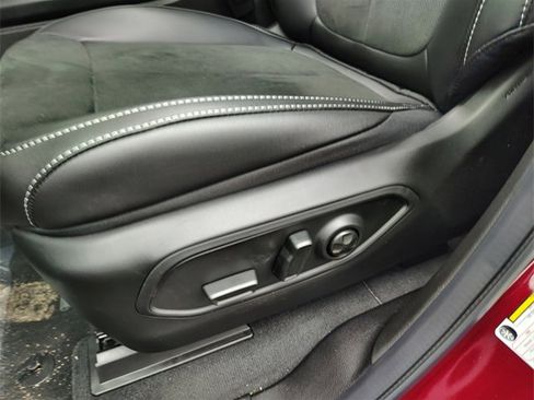 New 2025 Jeep Grand Cherokee Altitude w/ Trailer Tow Package image 14