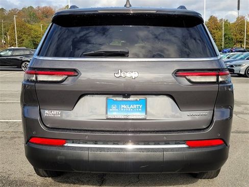 Used 2023 Jeep Grand Cherokee L Laredo image 6