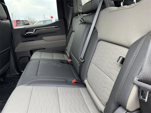 New 2026 Chevrolet Silverado 1500 ZR2 w/ Dark Appearance Package image 14