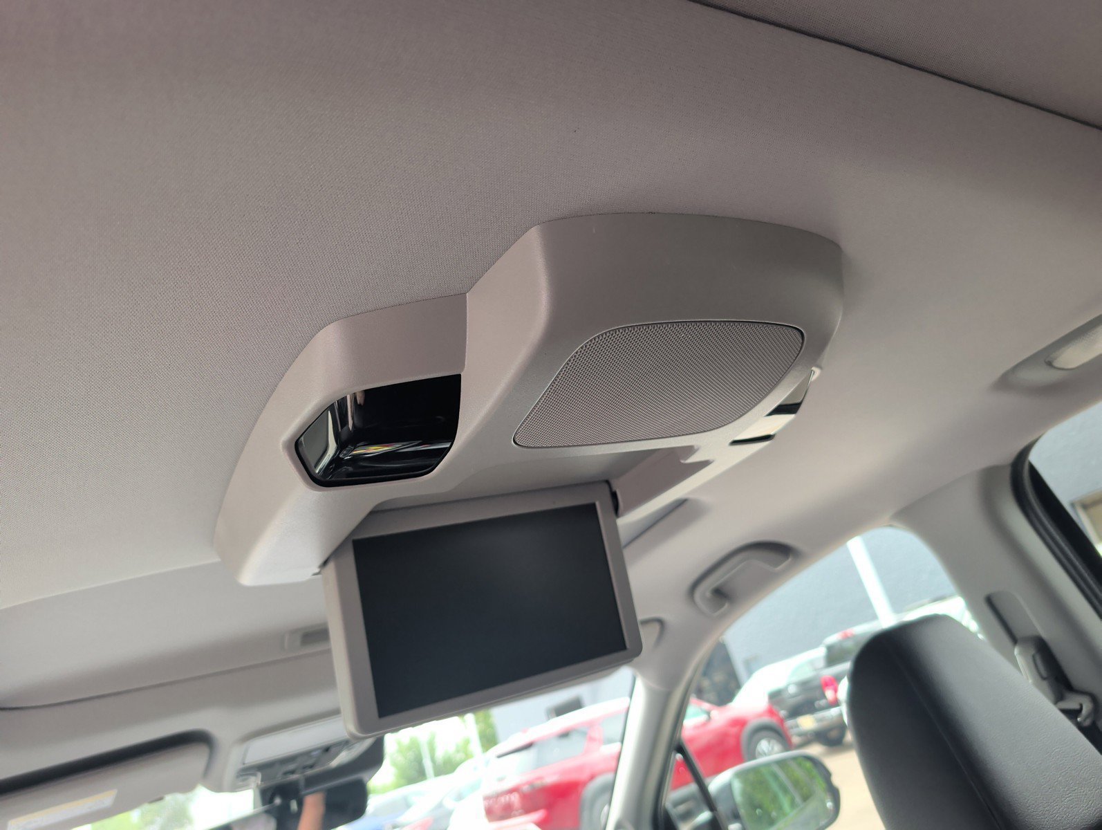 Used 2019 Honda Pilot Elite image 12