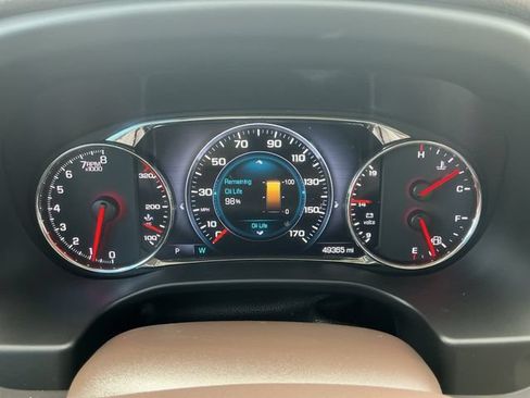 Used 2019 GMC Acadia Denali w/ Technology Package FWD image 11