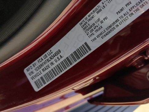 Used 2020 RAM 1500 Limited image 35