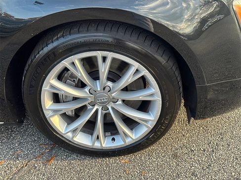 Used 2011 Audi A8 L 4.2 w/ Cold Weather Pkg image 12