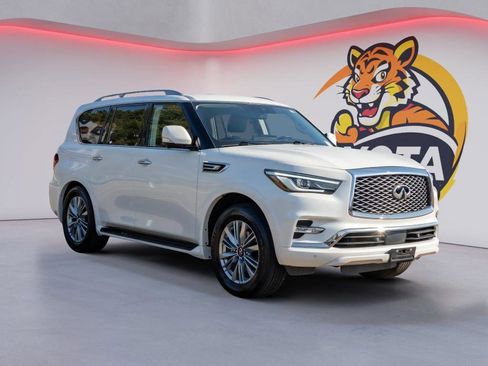 Used 2024 INFINITI QX80 Luxe image 3