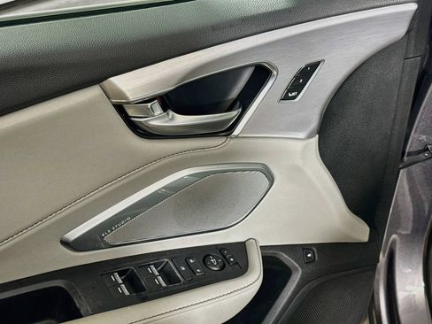 Used 2020 Acura RDX w/ Technology Package FWD image 17