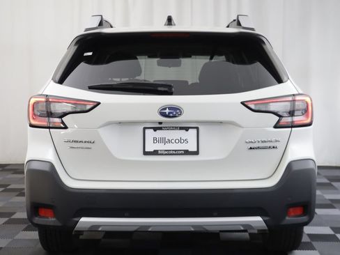 Used 2023 Subaru Outback Touring XT AWD/4WD image 16