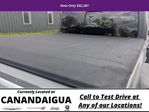 Used 2020 Jeep Gladiator Rubicon w/ Dual Top Group AWD/4WD image 7