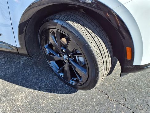 Certified 2025 Buick Envision Sport Touring image 38