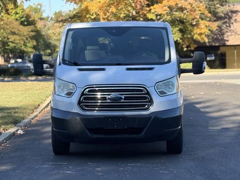Used 2016 Ford Transit 350 XLT image 4